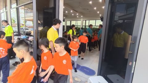 第十届青少年佛学生活营《丢丢的脚印》 照片 953