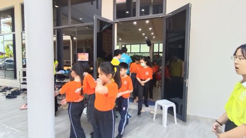 第十届青少年佛学生活营《丢丢的脚印》 照片 954