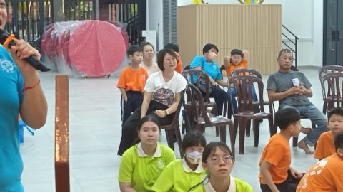 第十届青少年佛学生活营《丢丢的脚印》 照片 973