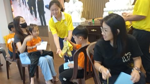第十届青少年佛学生活营《丢丢的脚印》 照片 976