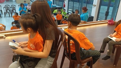 第十届青少年佛学生活营《丢丢的脚印》 照片 981