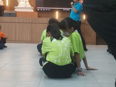 第十届青少年佛学生活营《丢丢的脚印》 照片 1011