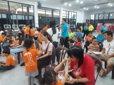 第十届青少年佛学生活营《丢丢的脚印》 精选 14