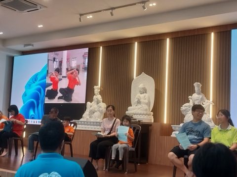 第十届青少年佛学生活营《丢丢的脚印》 照片 1049