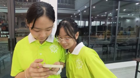 第十届青少年佛学生活营《丢丢的脚印》 照片 1064