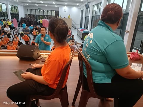 第十届青少年佛学生活营《丢丢的脚印》 照片 1089