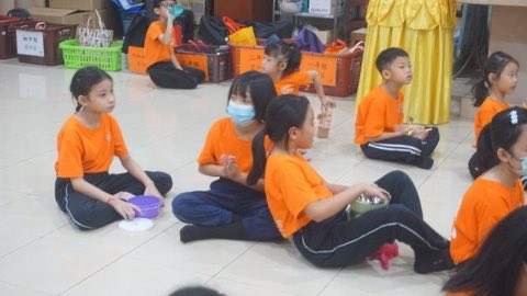 第十届青少年佛学生活营《丢丢的脚印》 照片 1239