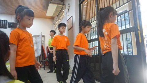 第十届青少年佛学生活营《丢丢的脚印》 照片 1241