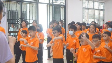 第十届青少年佛学生活营《丢丢的脚印》 照片 1294