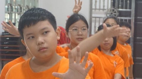第十届青少年佛学生活营《丢丢的脚印》 照片 1303