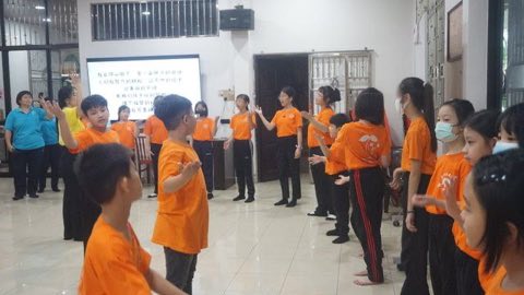 第十届青少年佛学生活营《丢丢的脚印》 照片 1406