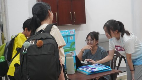 第十届青少年佛学生活营《丢丢的脚印》 照片 1417