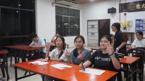 第十届青少年佛学生活营《丢丢的脚印》 照片 1487