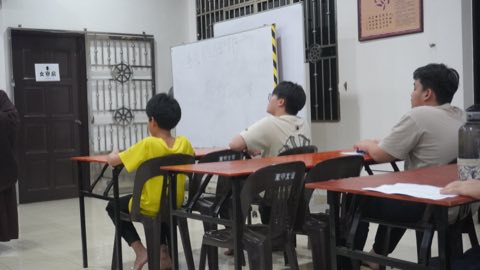 第十届青少年佛学生活营《丢丢的脚印》 照片 1489