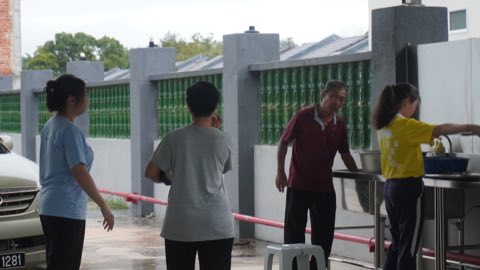第十届青少年佛学生活营《丢丢的脚印》 照片 1525