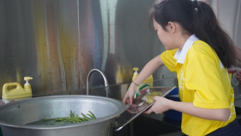 第十届青少年佛学生活营《丢丢的脚印》 照片 1526