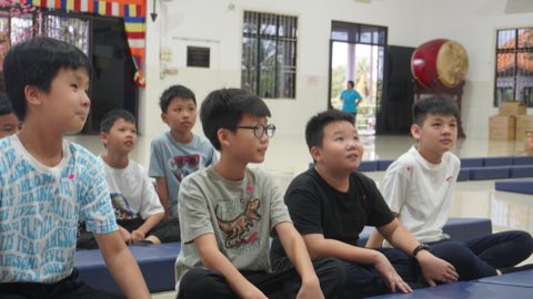 第十届青少年佛学生活营《丢丢的脚印》 照片 1547