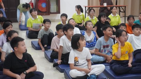 第十届青少年佛学生活营《丢丢的脚印》 照片 1627