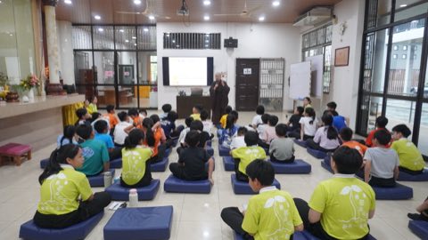 第十届青少年佛学生活营《丢丢的脚印》 照片 1639