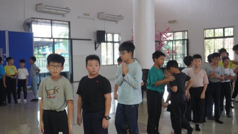 第十届青少年佛学生活营《丢丢的脚印》 照片 1679