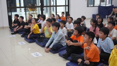 第十届青少年佛学生活营《丢丢的脚印》 照片 1695