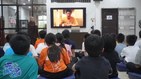 第十届青少年佛学生活营《丢丢的脚印》 照片 1698