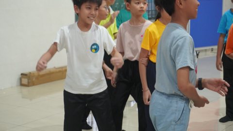 第十届青少年佛学生活营《丢丢的脚印》 照片 1710