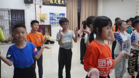 第十届青少年佛学生活营《丢丢的脚印》 照片 1728