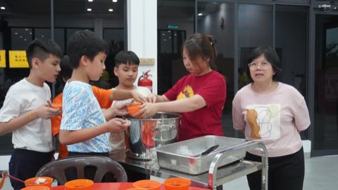 第十届青少年佛学生活营《丢丢的脚印》 照片 1805