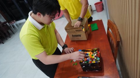 第十届青少年佛学生活营《丢丢的脚印》 照片 1807