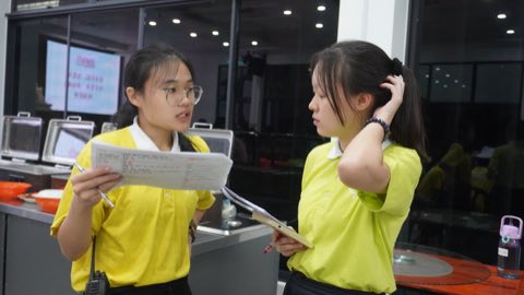 第十届青少年佛学生活营《丢丢的脚印》 照片 1817