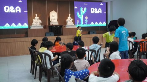第十届青少年佛学生活营《丢丢的脚印》 照片 1825