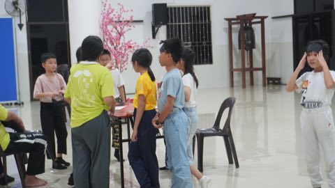 第十届青少年佛学生活营《丢丢的脚印》 照片 1834