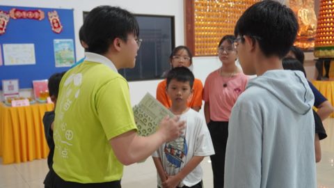 第十届青少年佛学生活营《丢丢的脚印》 照片 1869
