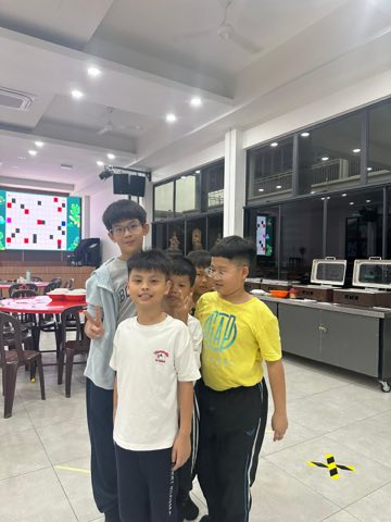 第十届青少年佛学生活营《丢丢的脚印》 照片 1903