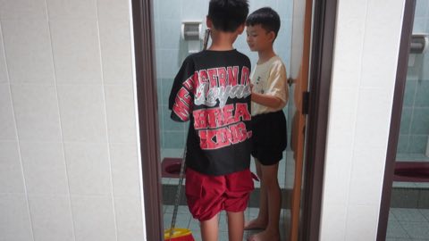 第十届青少年佛学生活营《丢丢的脚印》 照片 2052