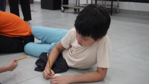第十届青少年佛学生活营《丢丢的脚印》 照片 2077