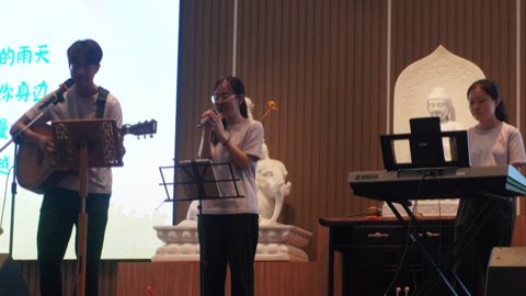 第十届青少年佛学生活营《丢丢的脚印》 照片 2083