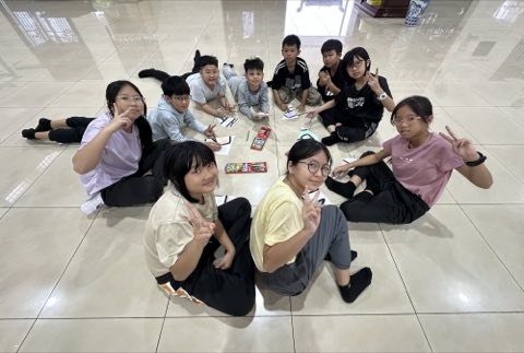 第十届青少年佛学生活营《丢丢的脚印》 照片 2097