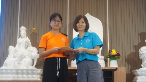 第十届青少年佛学生活营《丢丢的脚印》 照片 2218