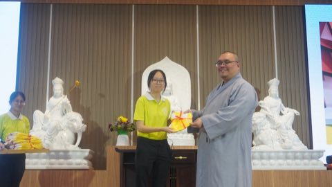 第十届青少年佛学生活营《丢丢的脚印》 照片 2222