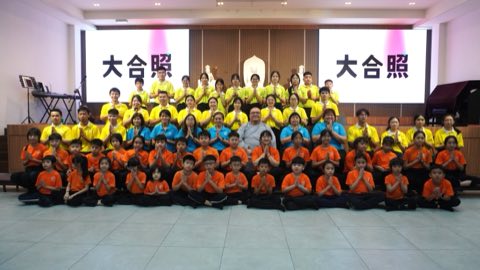 第十届青少年佛学生活营《丢丢的脚印》 照片 2247