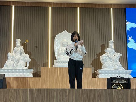 法师领众共修 照片 17