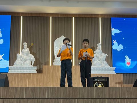 法师领众共修 照片 18