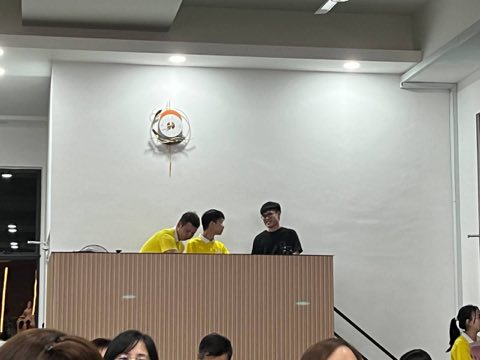 法师领众共修 照片 23