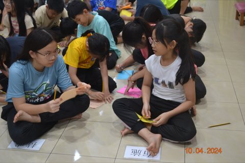小学佛学营 照片 197