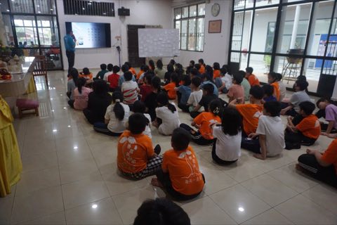 小学佛学营 照片 480