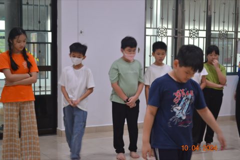 小学佛学营 照片 500
