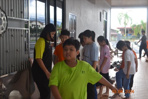 小学佛学营 照片 508