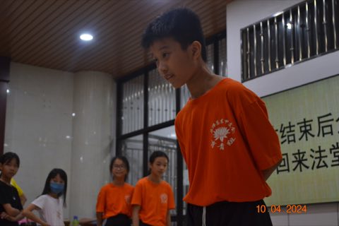 小学佛学营 照片 513